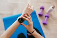 Are Commercially-Available Wearables Effective for Weight Control?